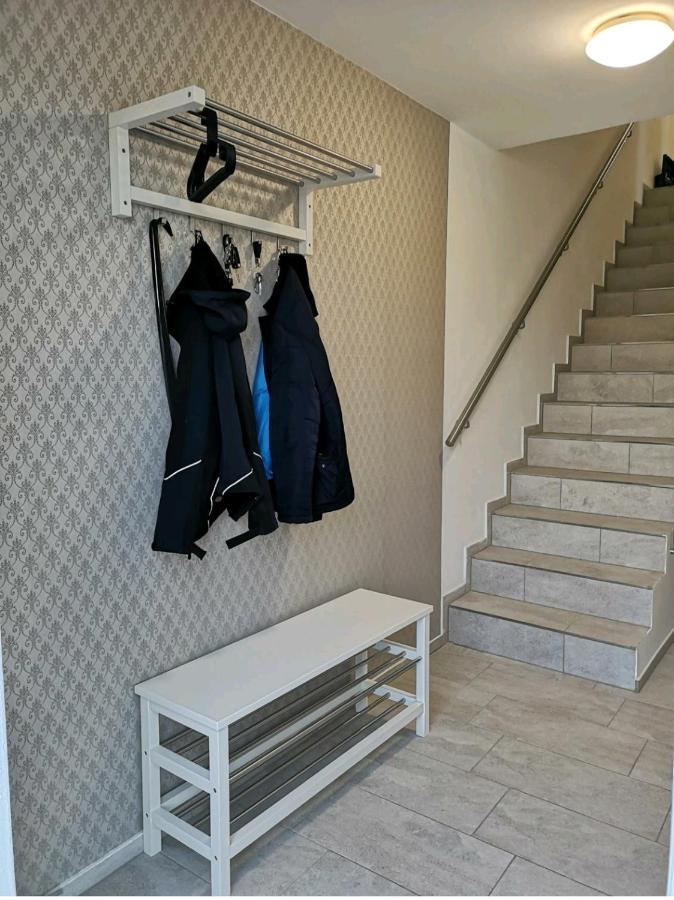 Modern Wohnen I Parkplatz I Wlan I Netflix I Balkon I 6 Schlafplaetze Apartment Bad Oeynhausen Ngoại thất bức ảnh
